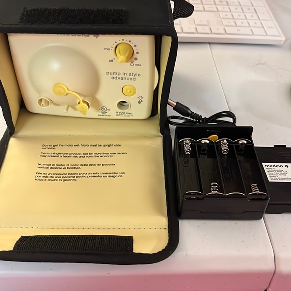 Medela Other Medela Breast Pump With Battery Powered Adapter Poshmark